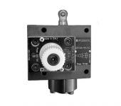 Duplomatic CP1R*-W - Roller Operated Fast/Slow Speed Selection Valve image