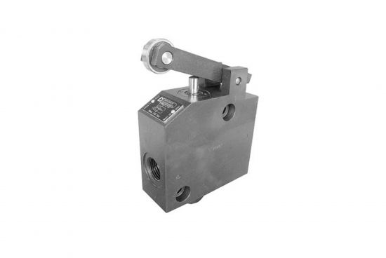 Duplomatic K4WA/C - Mechanically Operated Deceleration Valve image