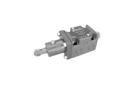 Duplomatic DSR3 - Roller Cam Operated Directional Control Valve image