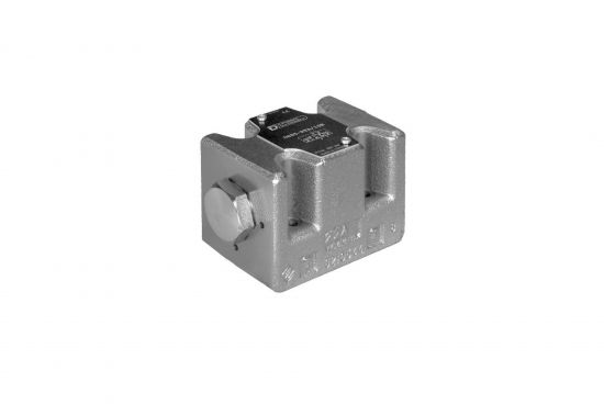 Duplomatic DSB* - Self Reversing Directional Control Valve image